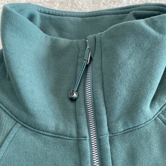❤️ Lululemon Scuba Oversized Funnel Neck in Medium Forest Size M/L NWT - Picture 3 of 6